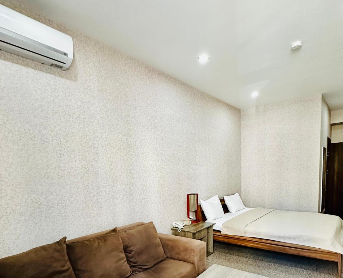 Liel Hotel Tbilisi Ngoại thất bức ảnh